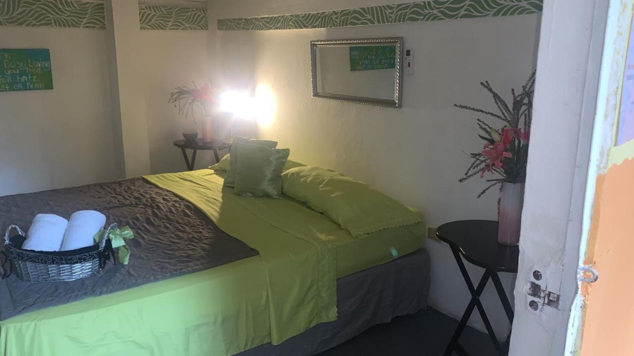 Hostal Familiar Nome